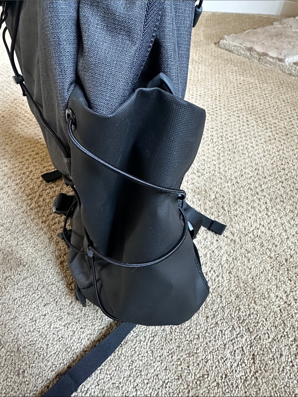 The North Face Black Borealis-Style Backpack with Front Bungee - Picture 2 of 6